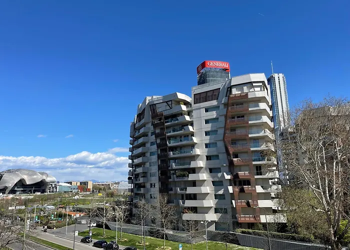 Citylife Apartment With A View